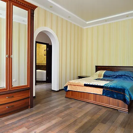Rent - Mayakovskogo Lane 9 * Odesa